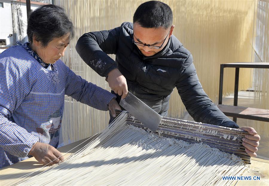 CHINA-SHAANXI-HANZHONG-HANDMADE NOODLES (CN)