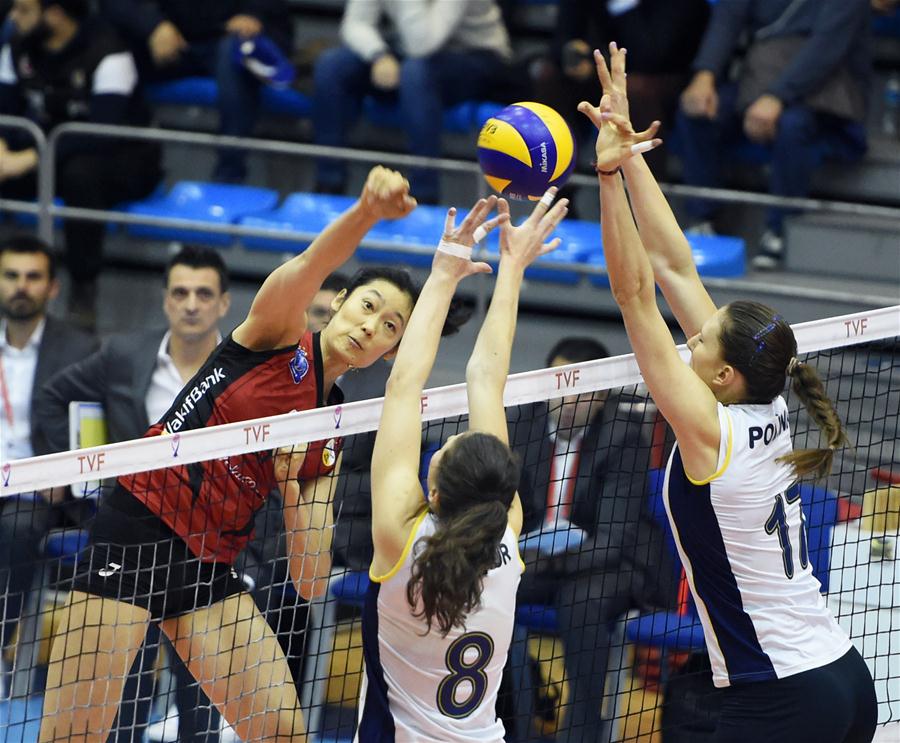 (SP)TURKEY-ISTANBUL-VOLLEYBALL-TURKISH WOMEN LEAGUE-FENERBAHCE VS VAKIFBANK