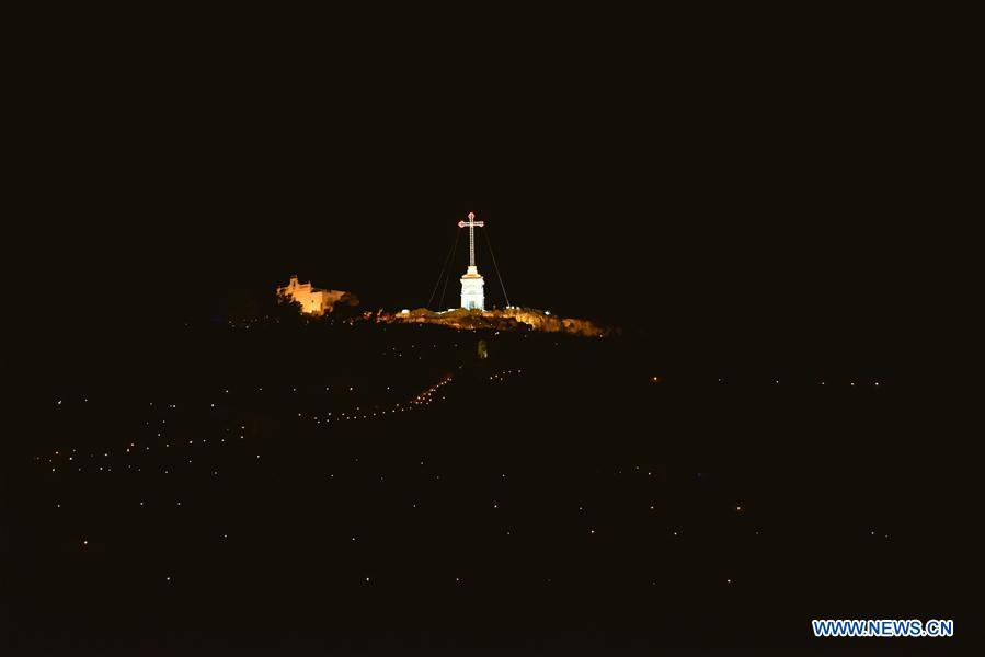 MALTA-SIGGIEWI-LAFERLA CROSS-LIGHTING