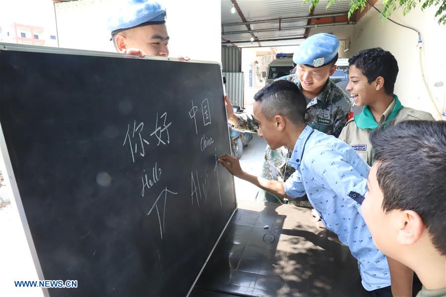 LEBANON-TYRE CITY-CHINESE PEACEKEEPERS-CHILDREN