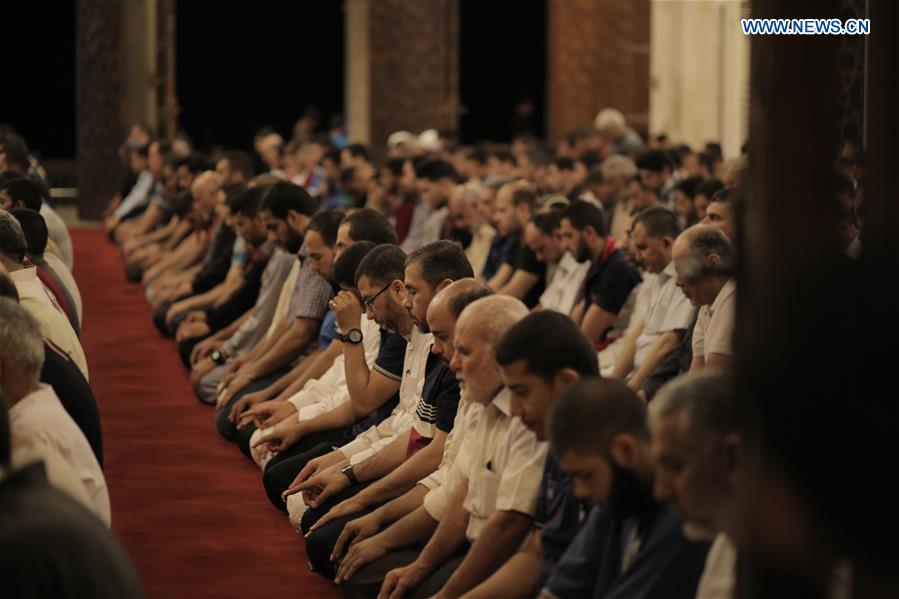 MIDEAST-GAZA CITY-RAMADAN-TARAWIH