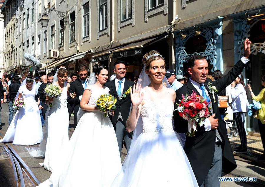 PORTUGAL-LISBON-GROUP WEDDING