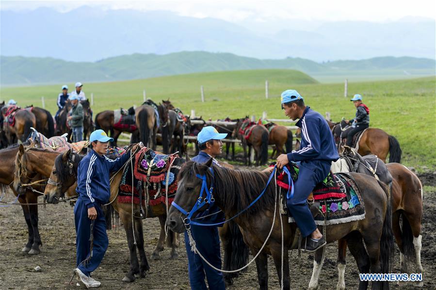 CHINA-XINJIANG-HERDSMEN-TOURISM (CN)