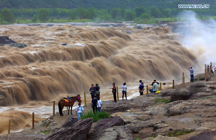 #CHINA-SHANXI-HUKOU WATERFALL (CN)