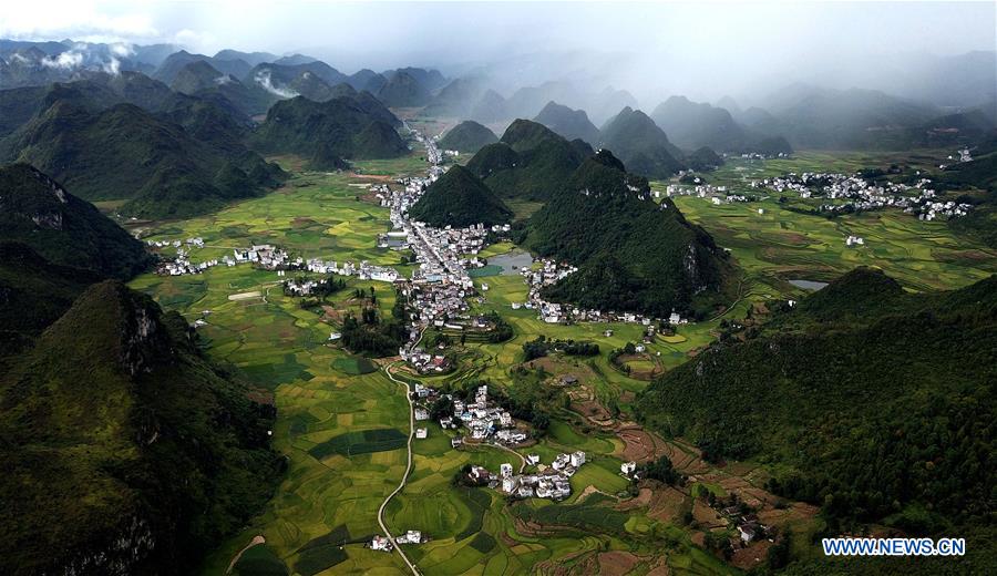 CHINA-GUANGXI-LONGLIN-AUTUMN SCENERY (CN)