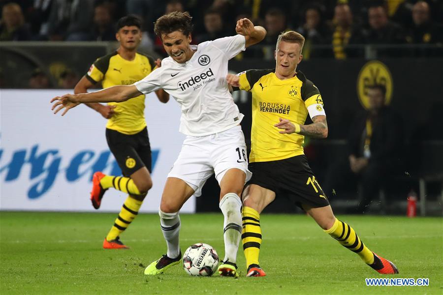 (SP)GERMANY-DORTMUND-BUNDESLIGA-FRANKFURT VS DORTMUND