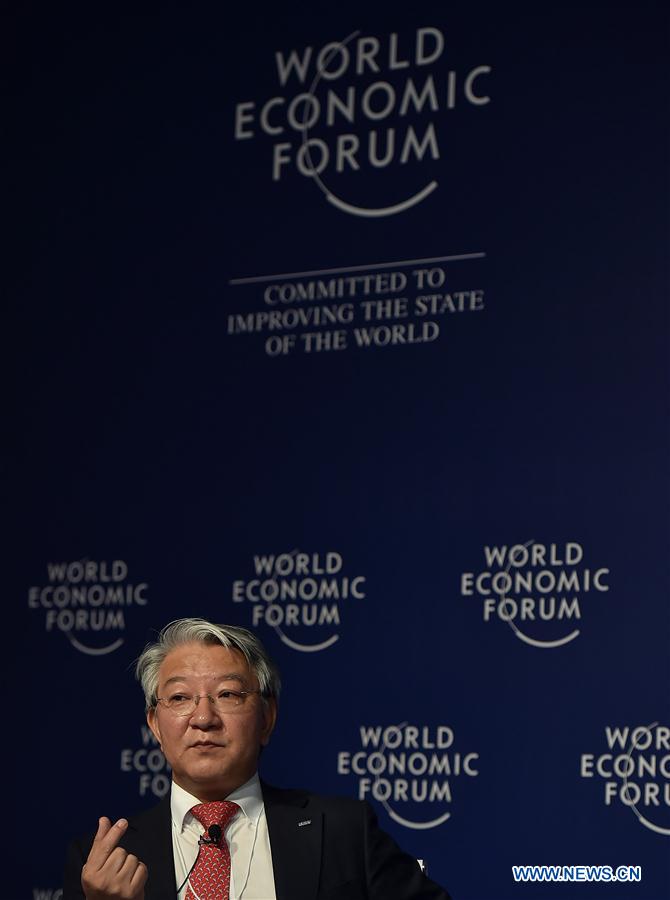 CHINA-TIANJIN-DAVOS-PRESS CONFERENCE (CN)