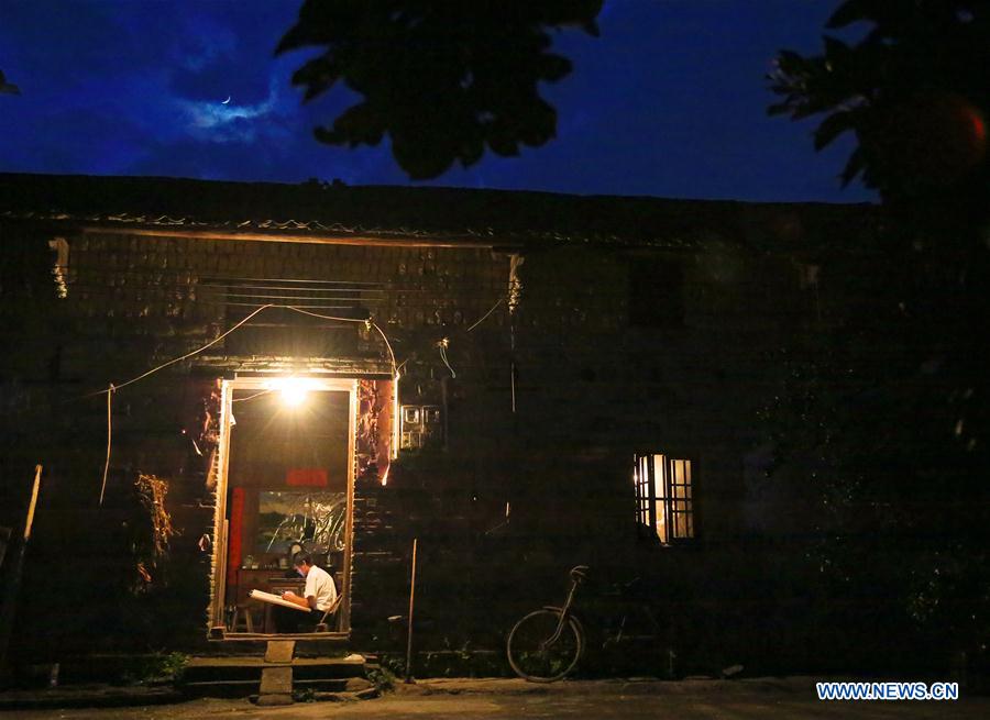 CHINA-JIANGXI-FARMER PAINTERS (CN)