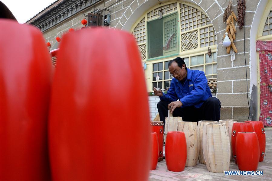 CHINA-SHAANXI-ANSAI WAIST DRUM MAKER (CN)