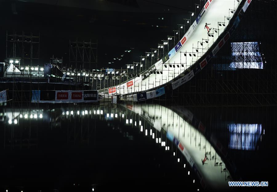 (SP)CHINA-BEIJING-FIS-SNOWBOARD-BIG AIR-WORLD CUP(CN)