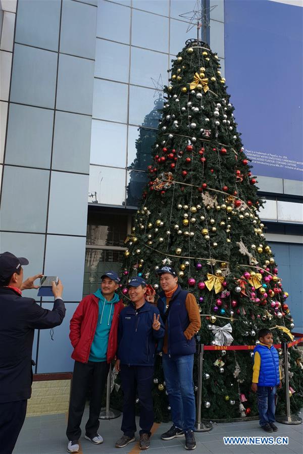 NEPAL-KATHMANDU-CHRISTMAS-CELEBRATION