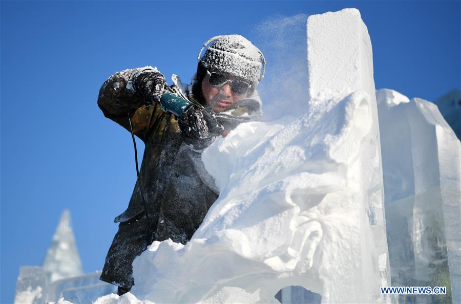 CHINA-HARBIN-ICE SCULPTURE-COMPETITION (CN)