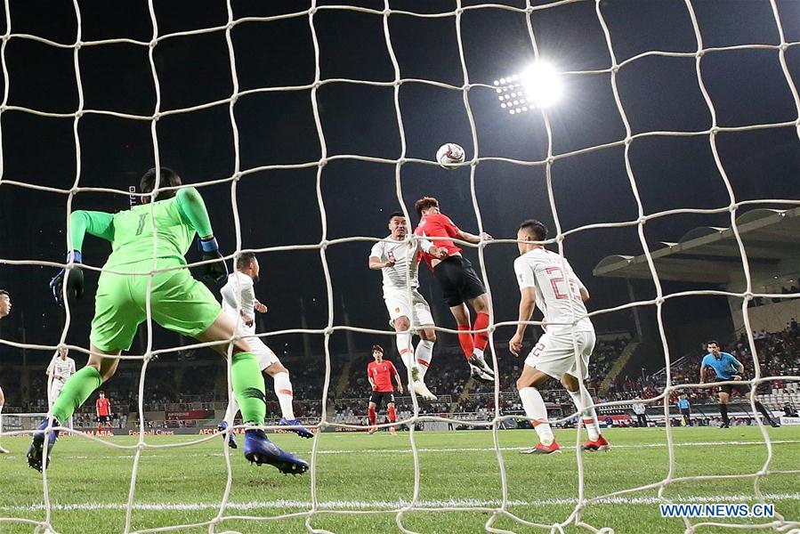 (SP)UAE-ABU DHABI-FOOTBALL-ASIAN CUP-CHN VS KOR