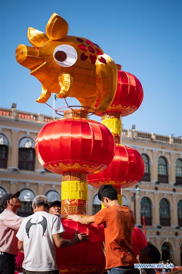 CHINA-MACAO-DECORATIONS-SPRING FESTIVAL (CN)