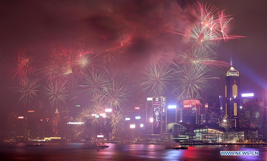 CHINA-HONG KONG-SPRING FESTIVAL-FIREWORKS (CN)