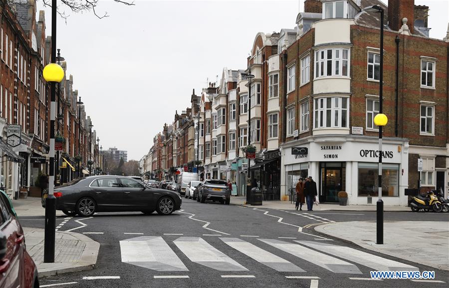 BRITAIN-LONDON-3D ZEBRA CROSSING