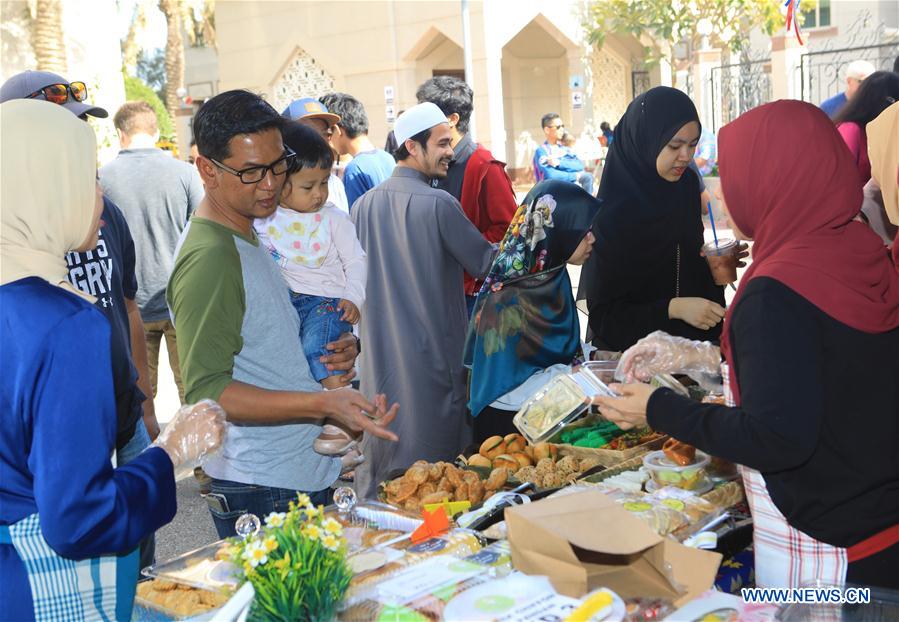 KUWAIT-KUWAIT CITY-MALAYSIA-FOOD BAZAAR