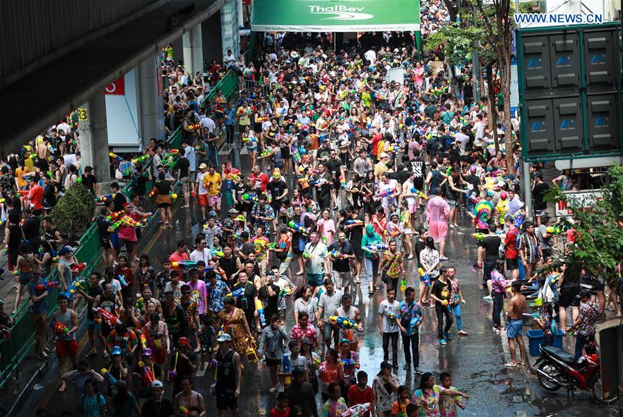 THAILAND-BANGKOK-SONGKRAN FESTIVAL-WATER FIGHT