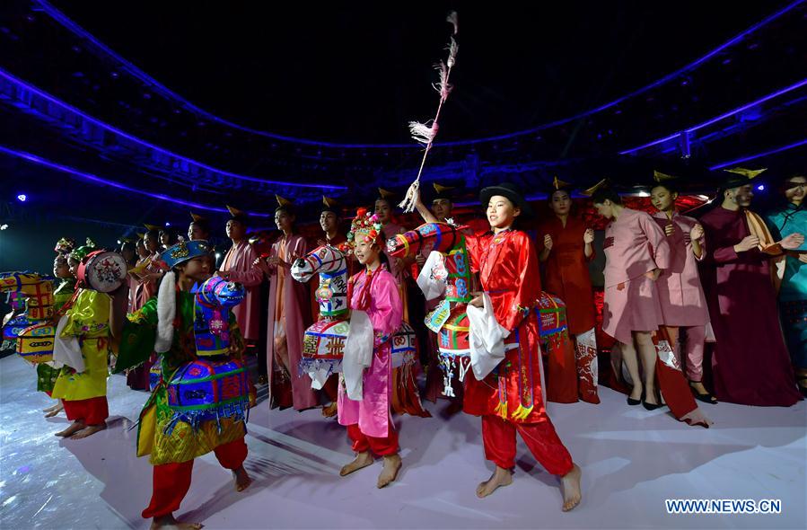 CHINA-FUJIAN-NANJING-TULOU-FASHION SHOW (CN)