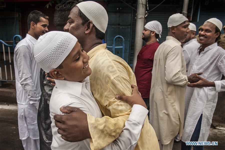 INDIA-KOLKATA-EID AL-FITR-CELEBRATION