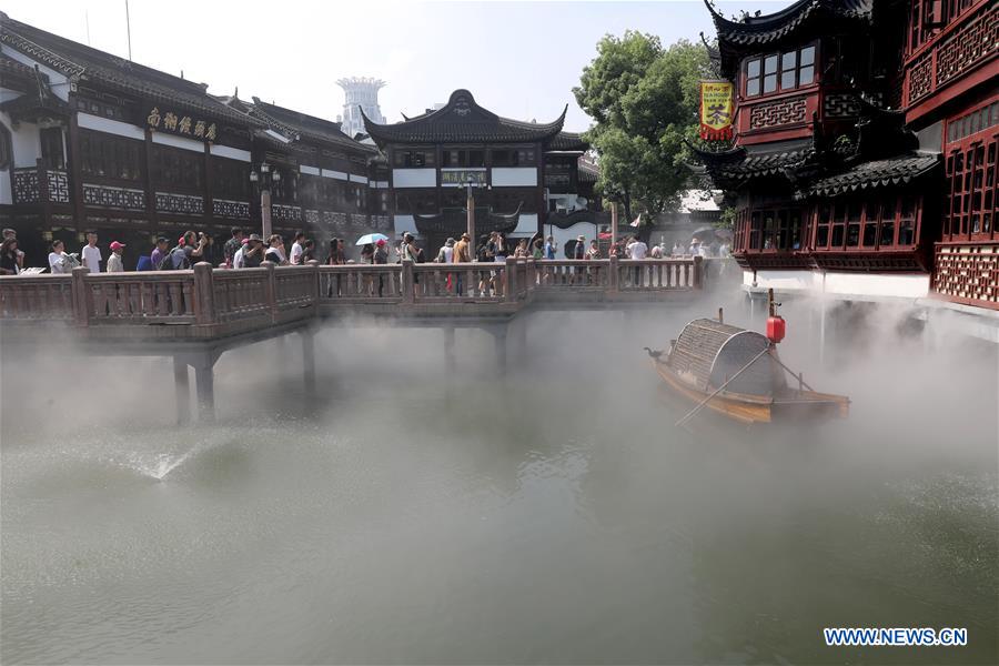 CHINA-SHANGHAI-YUYUAN GARDEN-HEAT (CN)