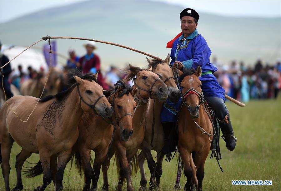 CHINA-INNER MONGOLIA-HORSE-EQUINE CULTURE-EVENT (CN)