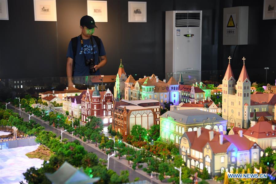 CHINA-SHANDONG-QINGDAO-ANCIENT BUILDINGS-MINI-MODELS-EXHIBITION (CN)