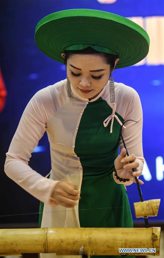 CHINA-NANNING-ASEAN-EXPO-COSTUMES (CN)