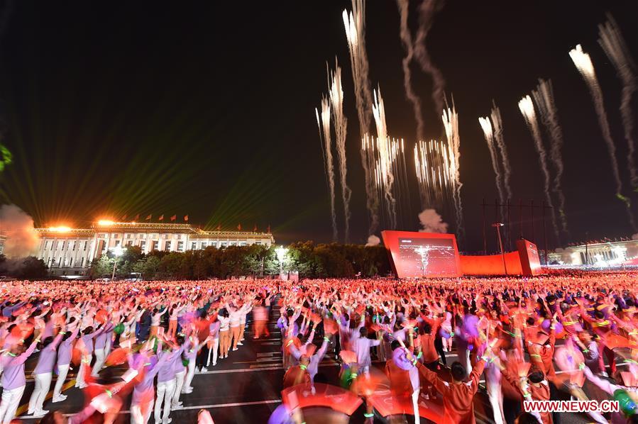 (PRC70Years)CHINA-BEIJING-NATIONAL DAY-CELEBRATIONS-EVENING GALA (CN)