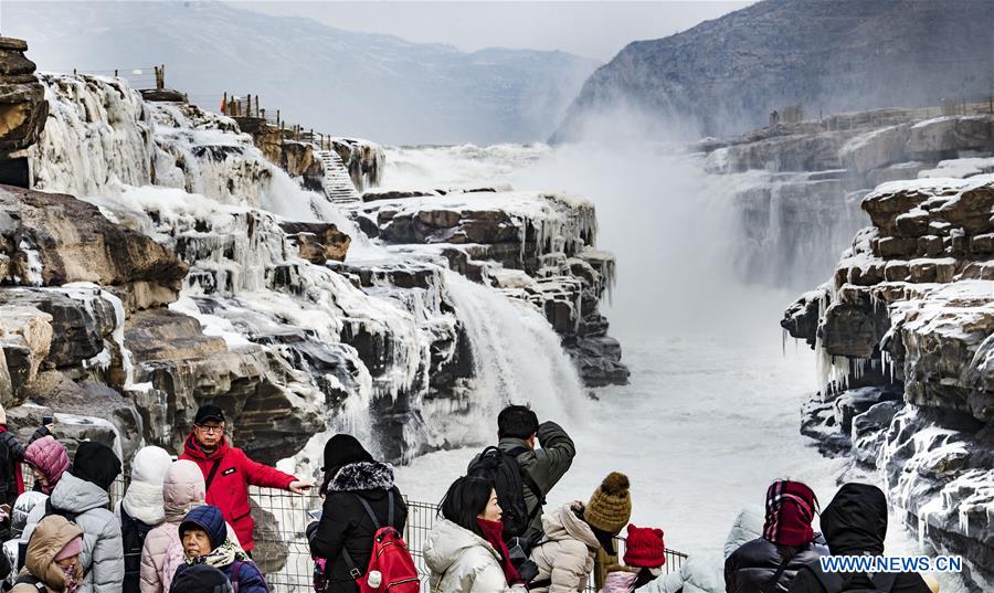 CHINA-SHAANXI-HUKOU WATERFALL-WINTER SCENERY (CN)