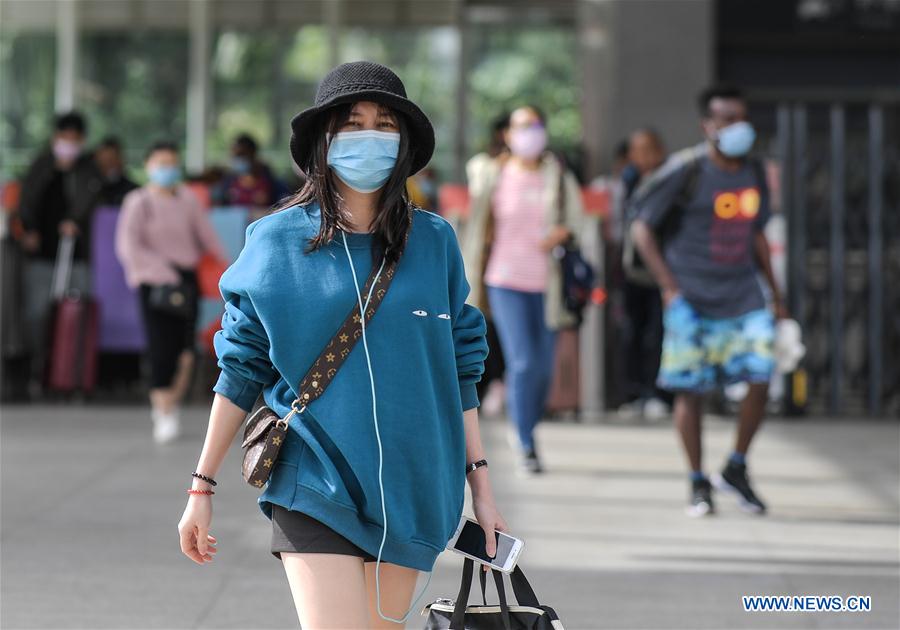 CHINA-HAINAN-HAIKOU-CORONAVIRUS-MASKS (CN)