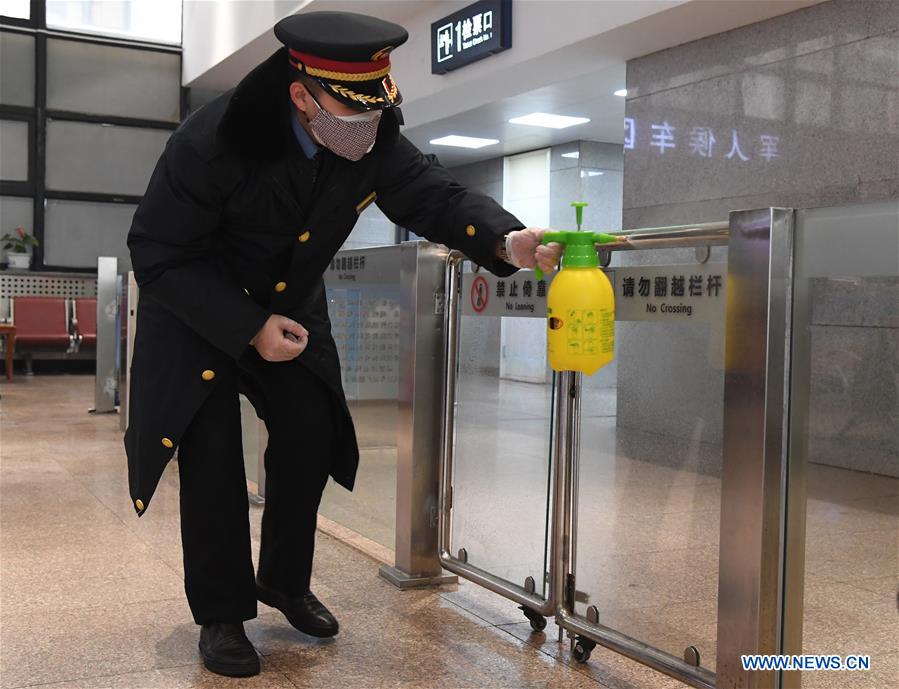 CHINA-BEIJING-RAILWAY-CORONAVIRUS-PREVENTION(CN)