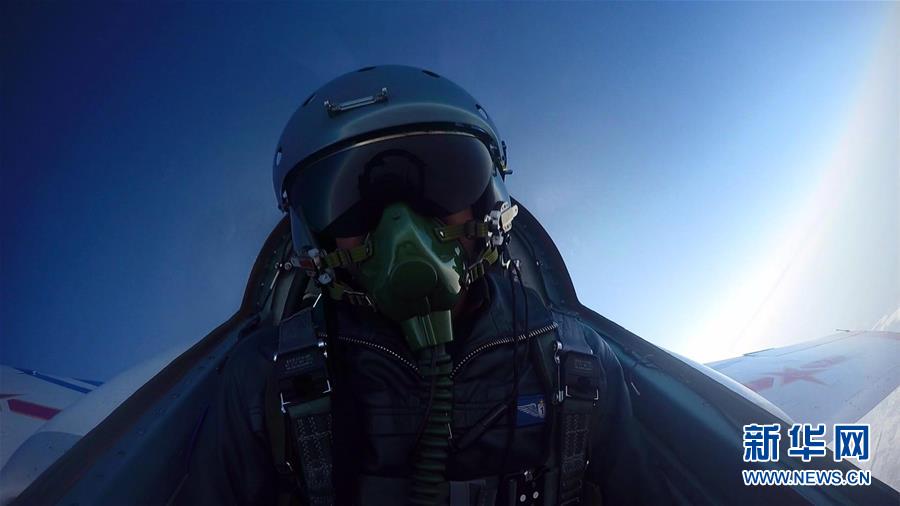 （圖文互動）（2）空軍首次在飛行院校推廣教-8飛機失速尾旋訓(xùn)練 