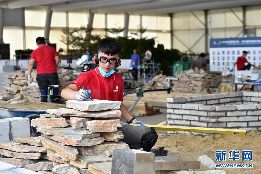 （新華全媒頭條·圖文互動）（2）上下合力，聚力破障，開辟“大國工匠”建設新格局