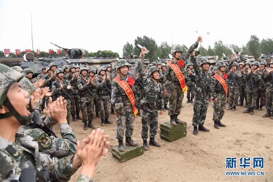 （圖文互動）（1）勝戰(zhàn)密碼代代傳——陸軍第83集團軍某旅紅一連傳承紅色基因鍛造強軍標(biāo)兵記事