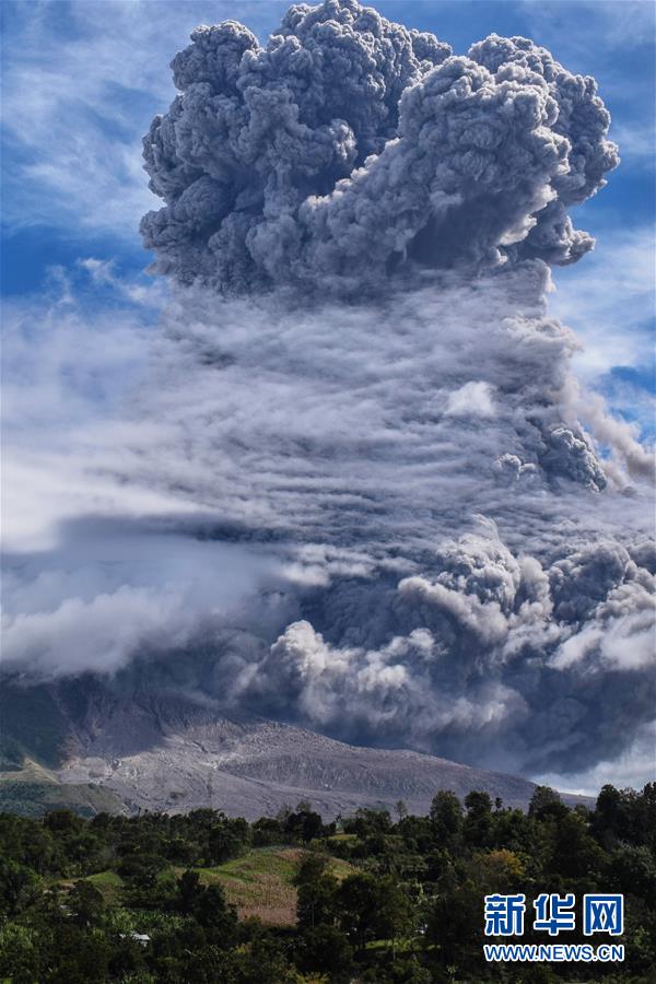 （國際）（3）印尼錫納朋火山噴發(fā) 